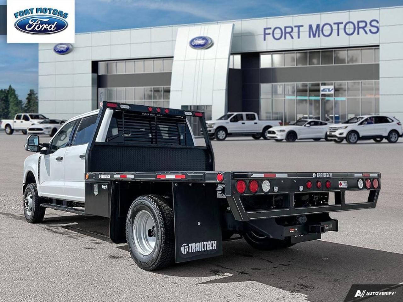 2024 Ford Chassis Cab F-350® XLT Photo