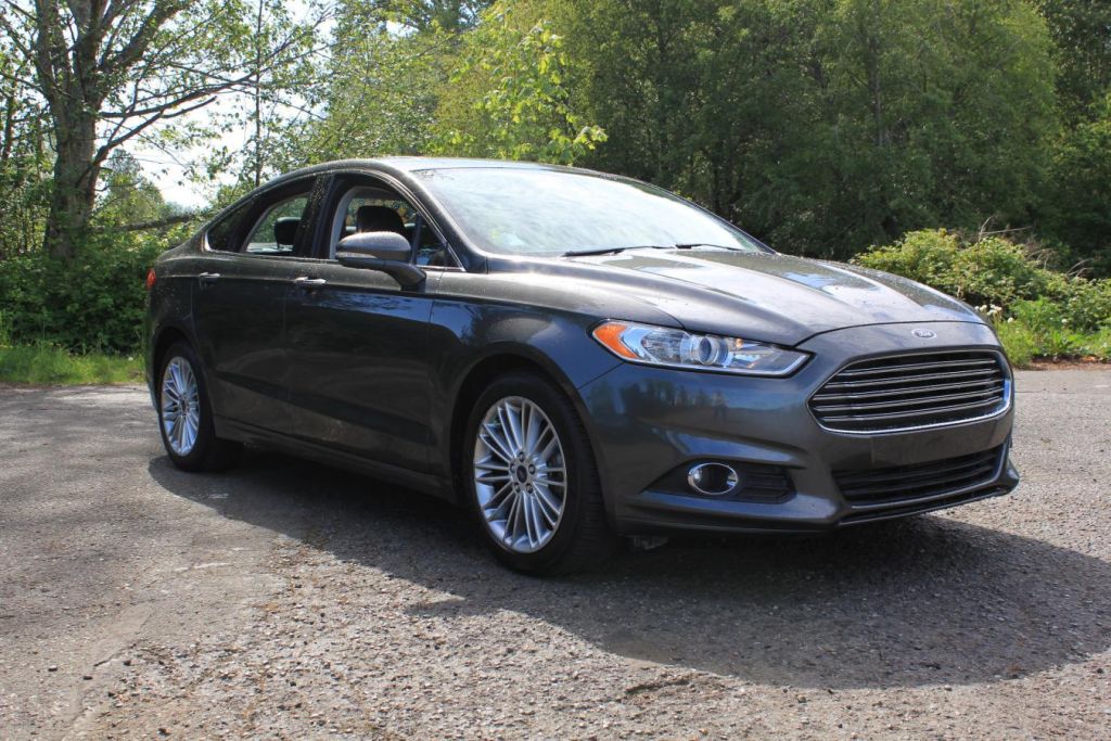 Used 2016 Ford Fusion SE for Sale in Courtenay, British Columbia