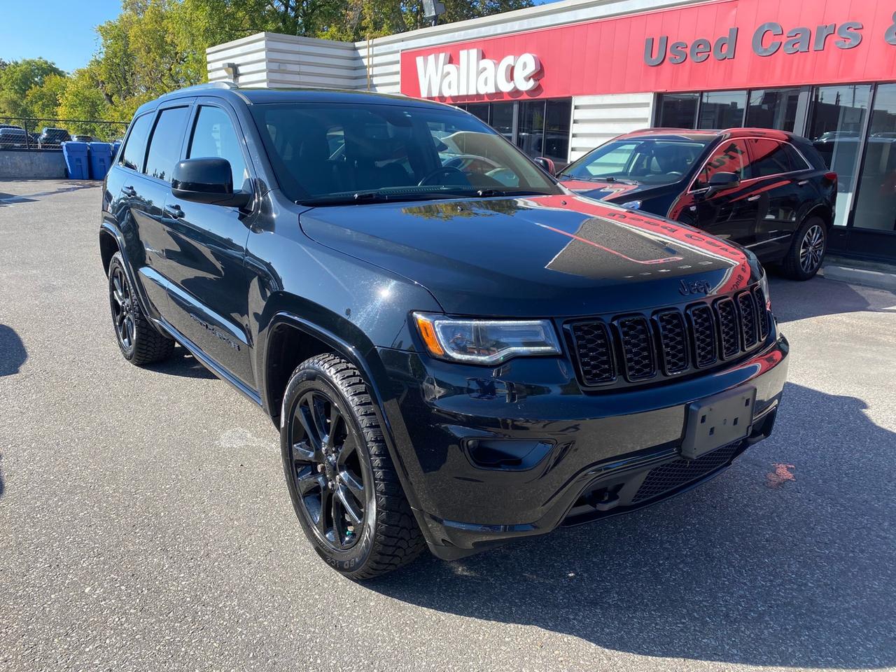 Black 2020 Jeep Grand Cherokee SUV / Crossover Four-Wheel Drive Automatic