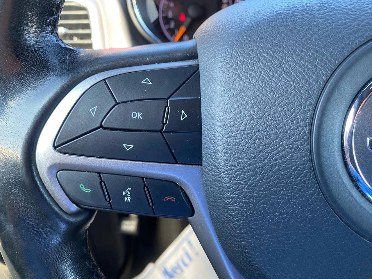 2020 Jeep Grand Cherokee Altitude | Apple CarPlay | NAV | Sunroof Photo
