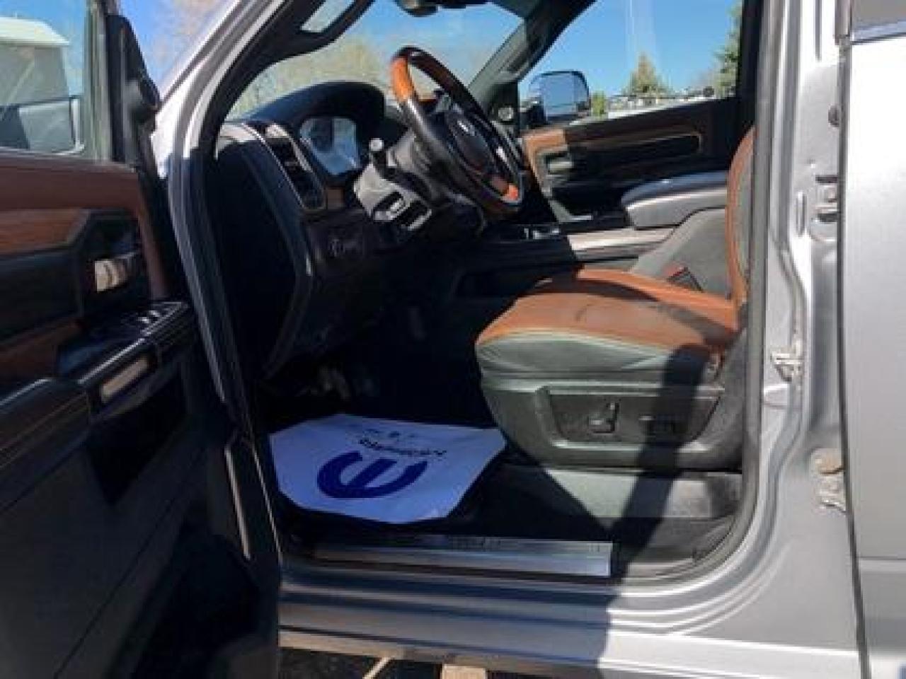 2021 RAM 3500 AISIN Limited Longhorn, 360 CAMERA,AUTO LEVEL #260 Photo4