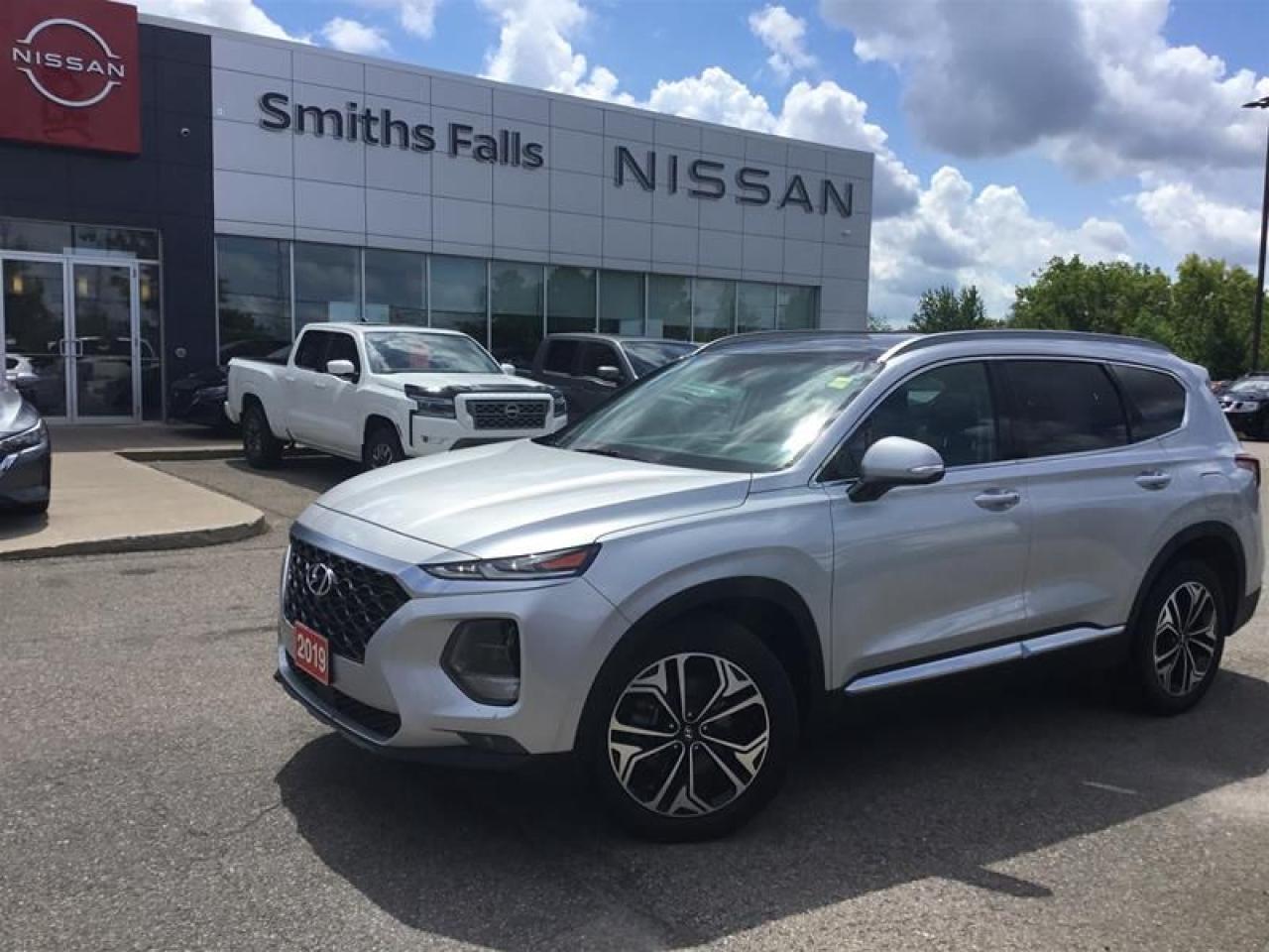 Used 2019 Hyundai Santa Fe PREFERRED AWD 2.0T for sale in Smiths Falls, ON