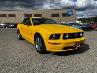 2006 Ford Mustang 2dr Conv GT - Photo #3