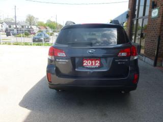2012 Subaru Outback  - Photo #4