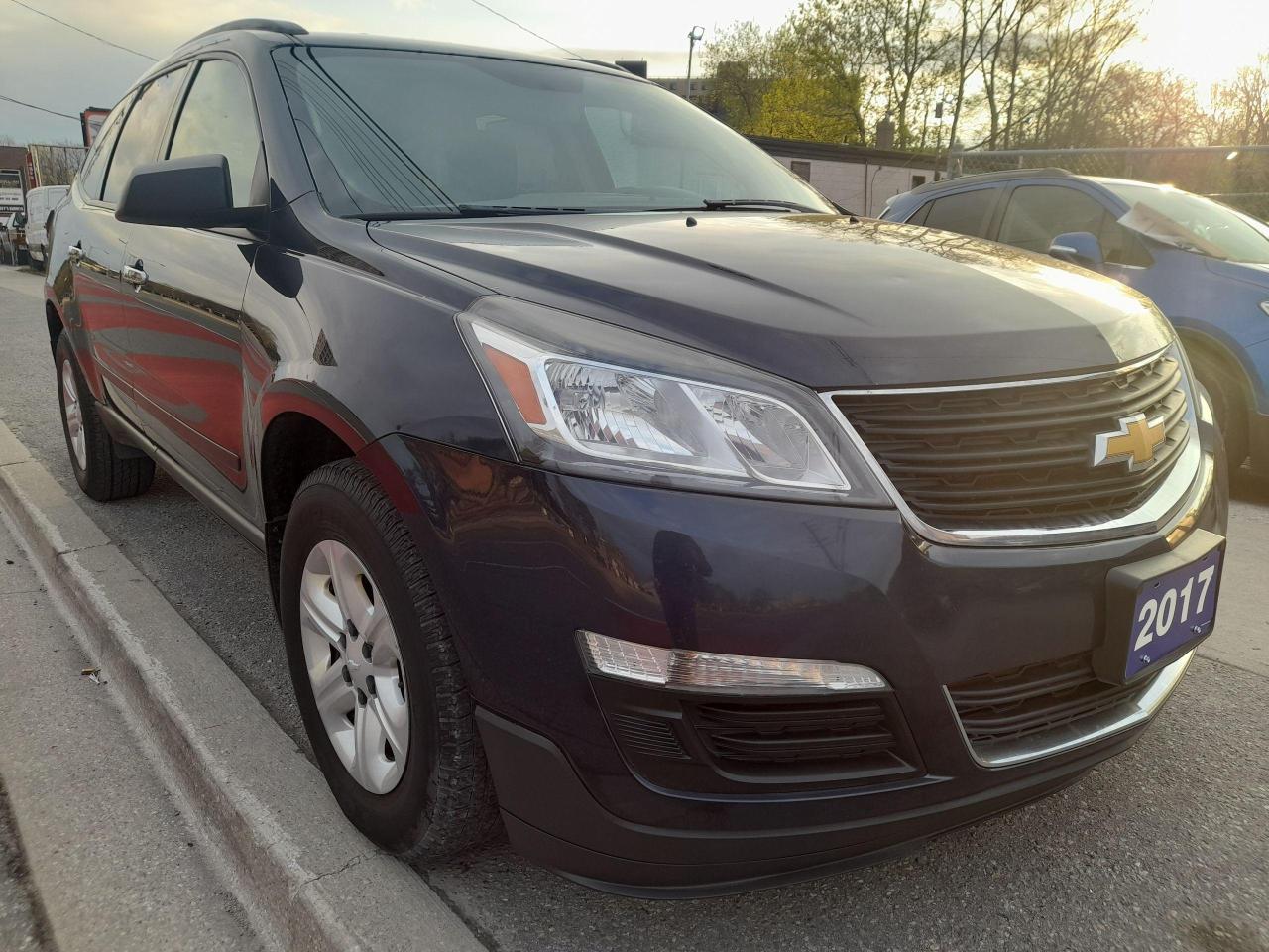 Used 2017 Chevrolet Traverse EXTRA CLEAN-AWD-7 SEATS-BK UP CAM-BLUETOOTH-AUX for sale in Scarborough, ON