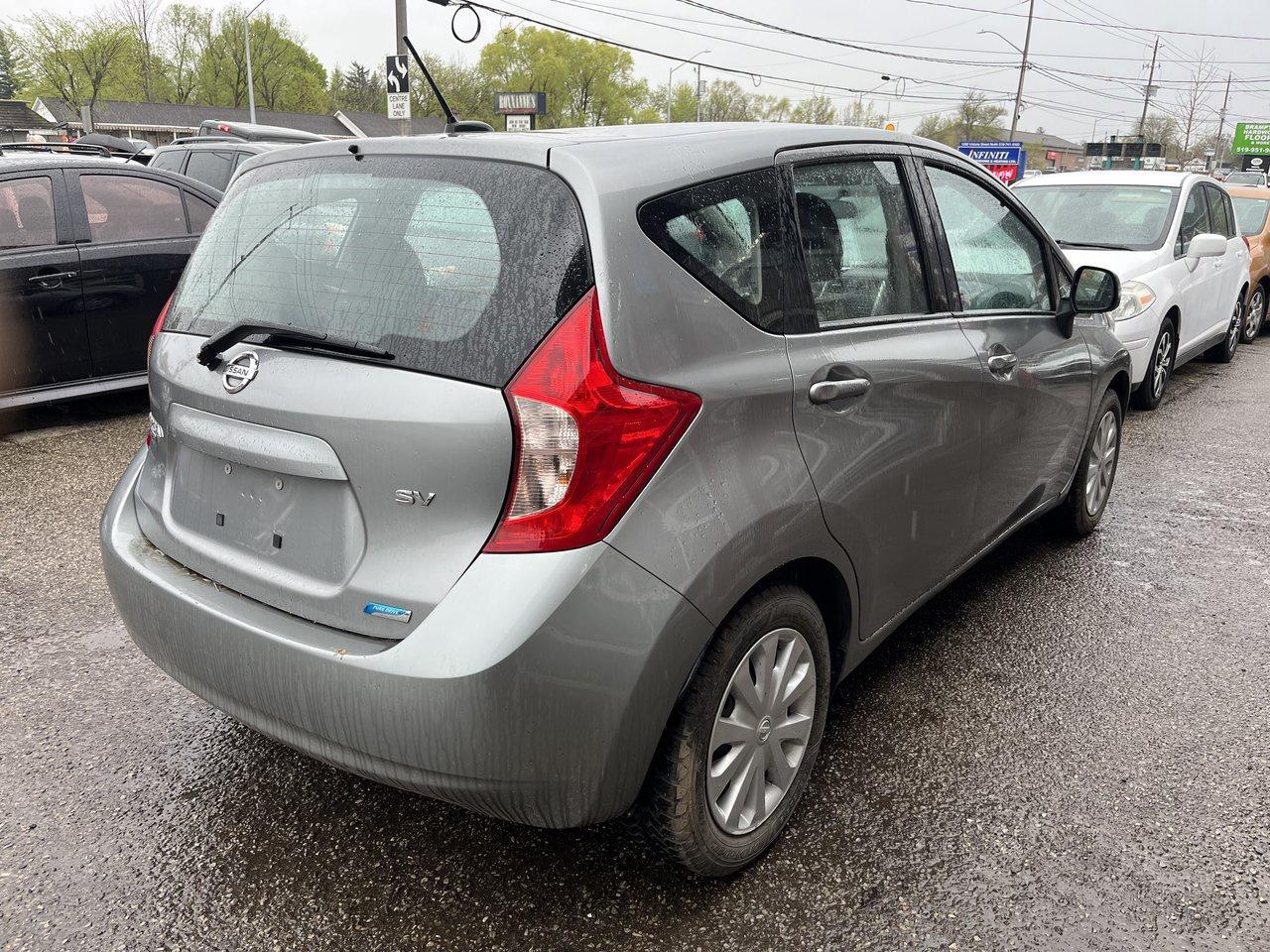 2014 Nissan Versa Note S Photo3