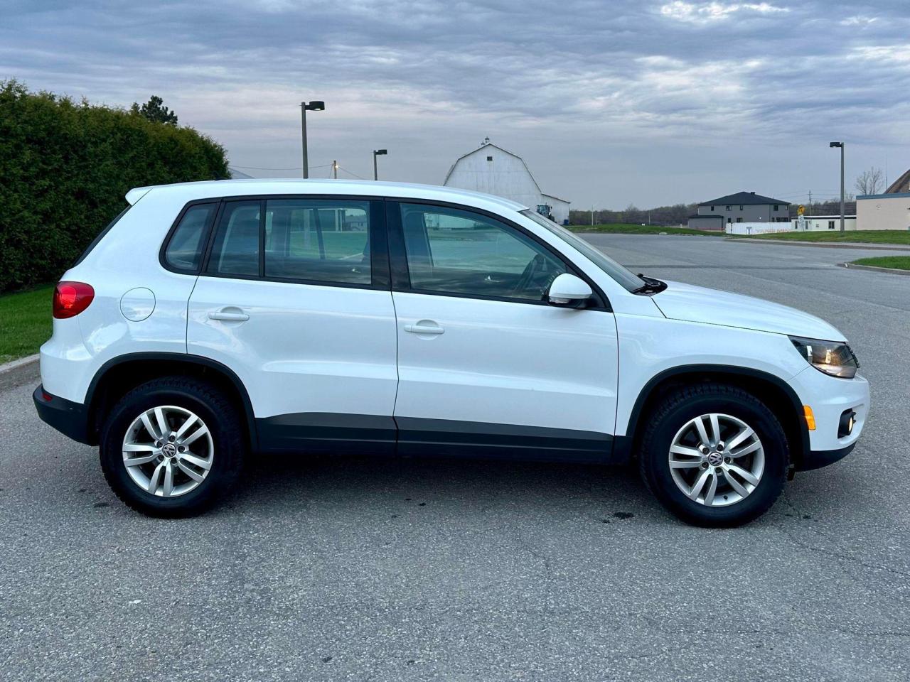 2015 Volkswagen Tiguan 2.0 L (AWD) certified Photo3