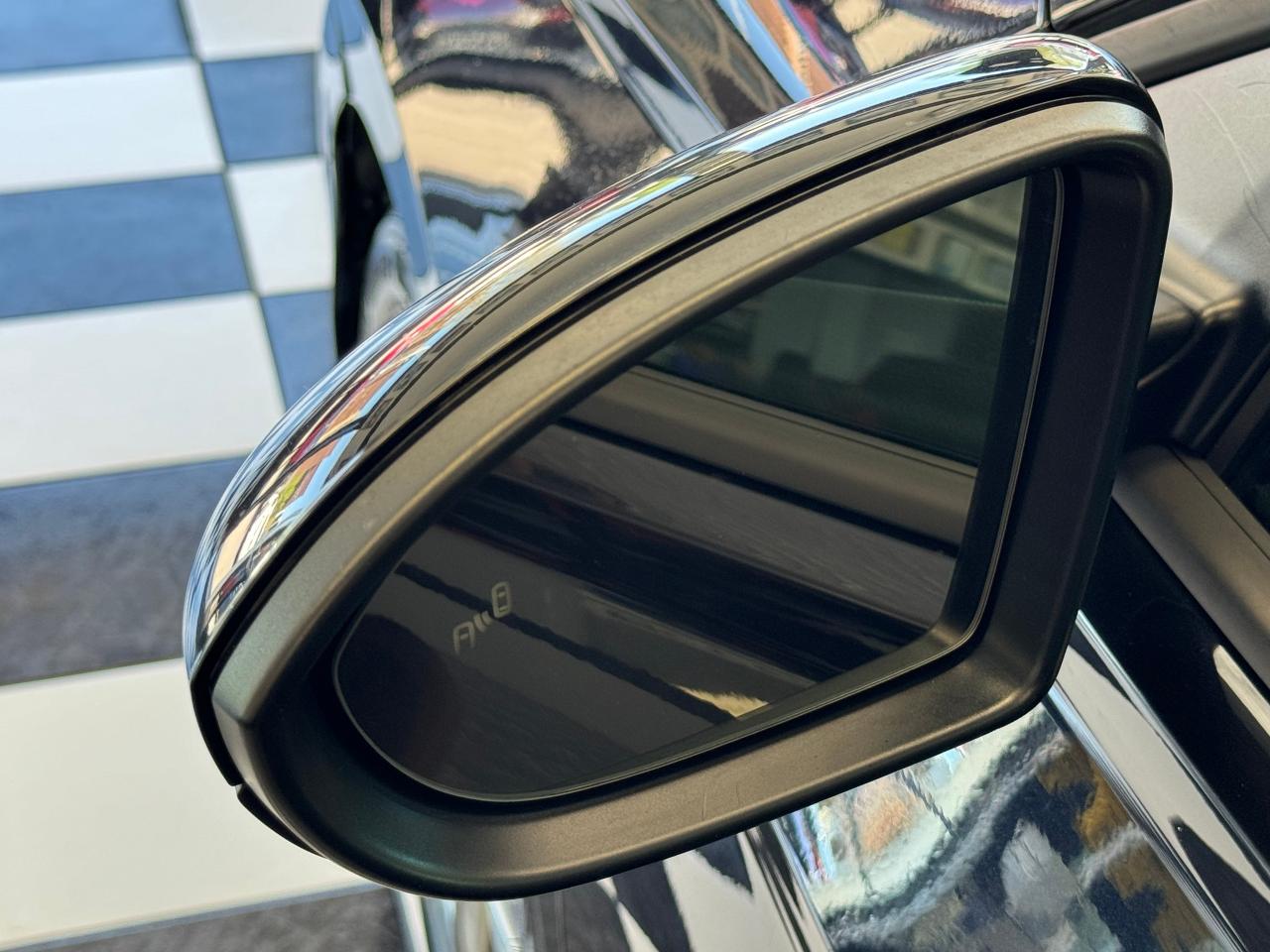 2019 Volkswagen Jetta Highline R-Line+Adaptive Cruise+CLEAN CARFAX - Photo #12