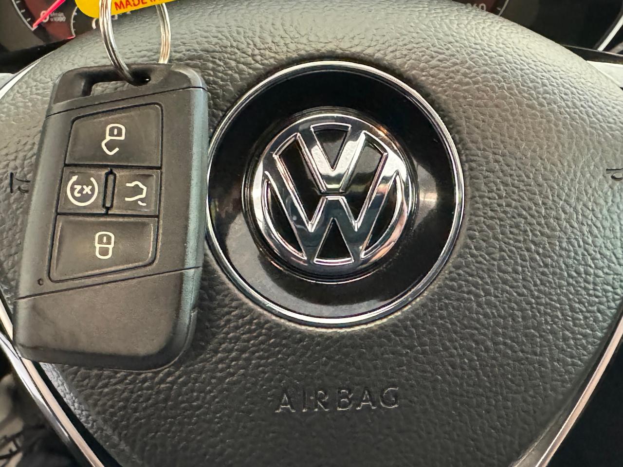 2019 Volkswagen Jetta Highline R-Line+Adaptive Cruise+CLEAN CARFAX Photo89
