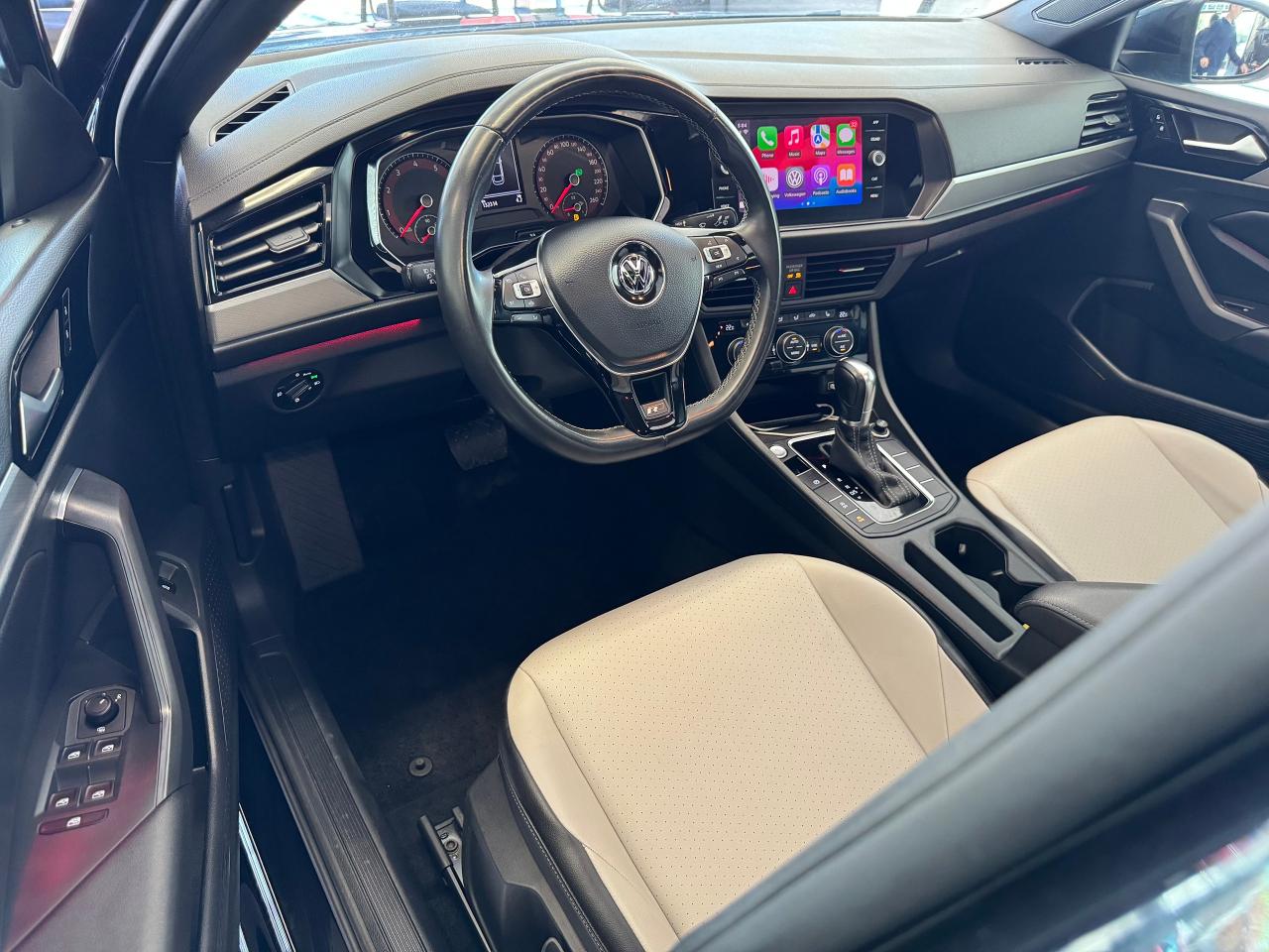 2019 Volkswagen Jetta Highline R-Line+Adaptive Cruise+CLEAN CARFAX Photo91