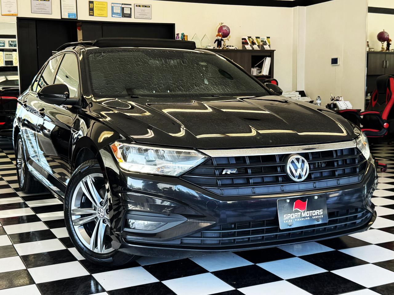 2019 Volkswagen Jetta Highline R-Line+Adaptive Cruise+CLEAN CARFAX Photo88