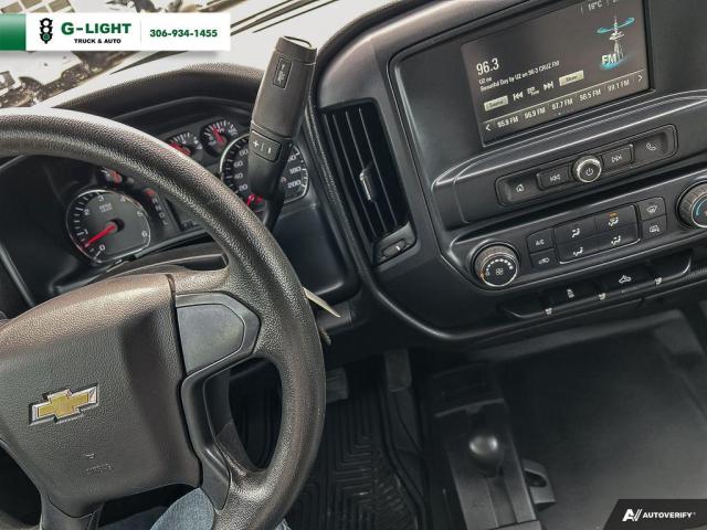 2018 Chevrolet Silverado 1500 4WD Crew Cab 143.5" LS  UNDER 66,000 KMS Photo16