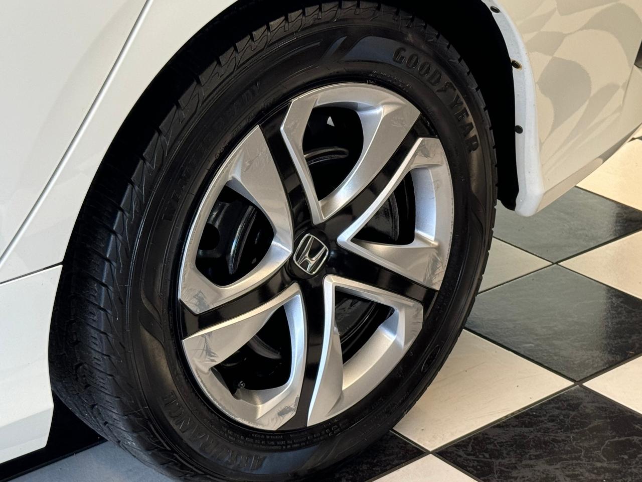 2016 Honda Civic LX+LOW KMS+APPLEPLAY+A/C+CAMERA+CLEAN CARFAX - Photo #59