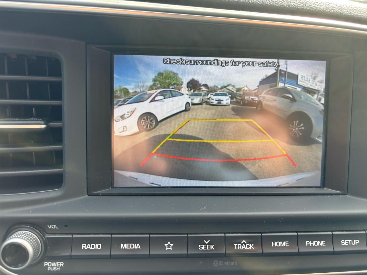 2019 Hyundai Elantra Preferred, 6 Speed Manual Transmission,Back-Up Cam - Photo #19