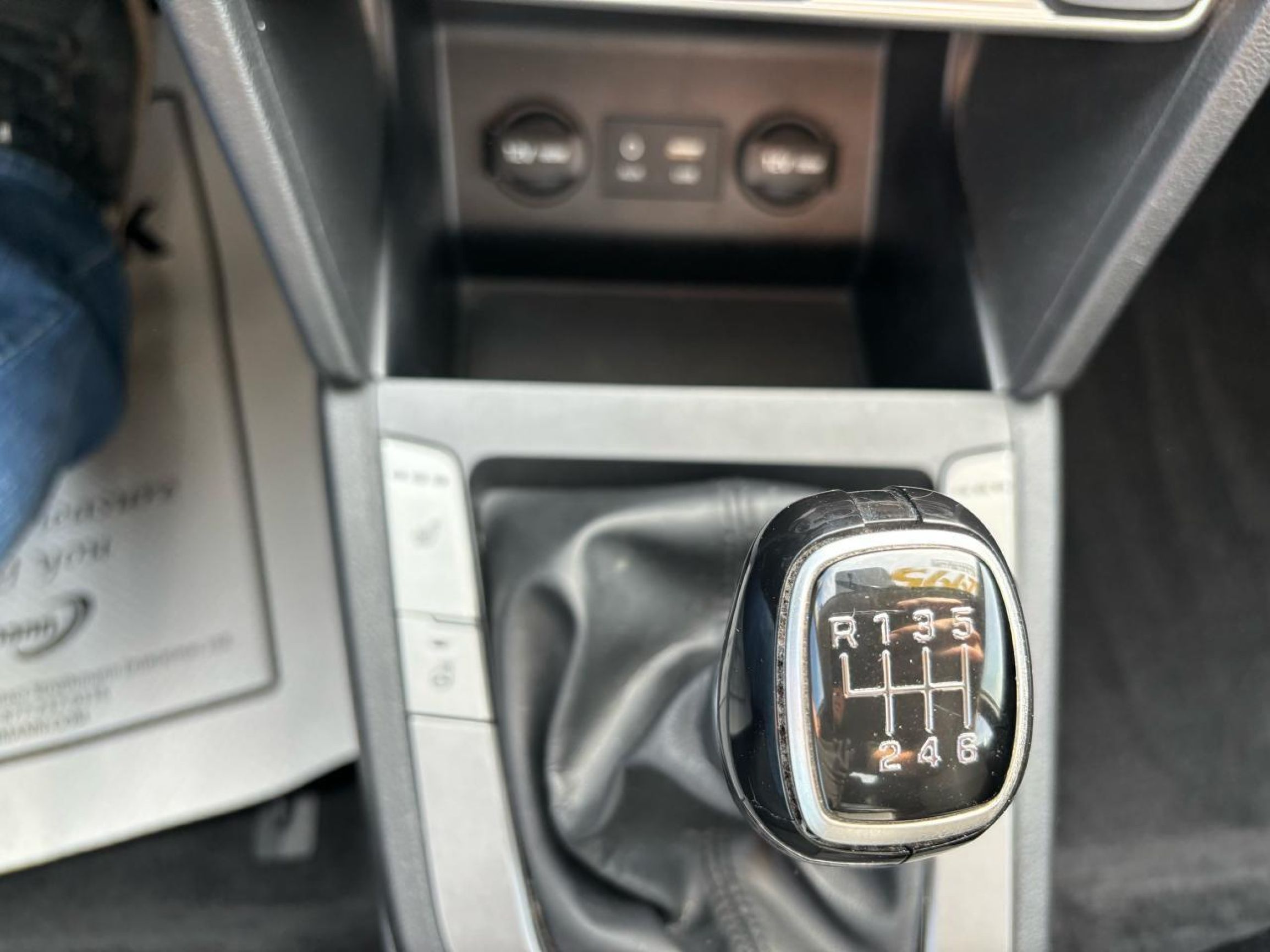 2019 Hyundai Elantra Preferred, 6 Speed Manual Transmission,Back-Up Cam