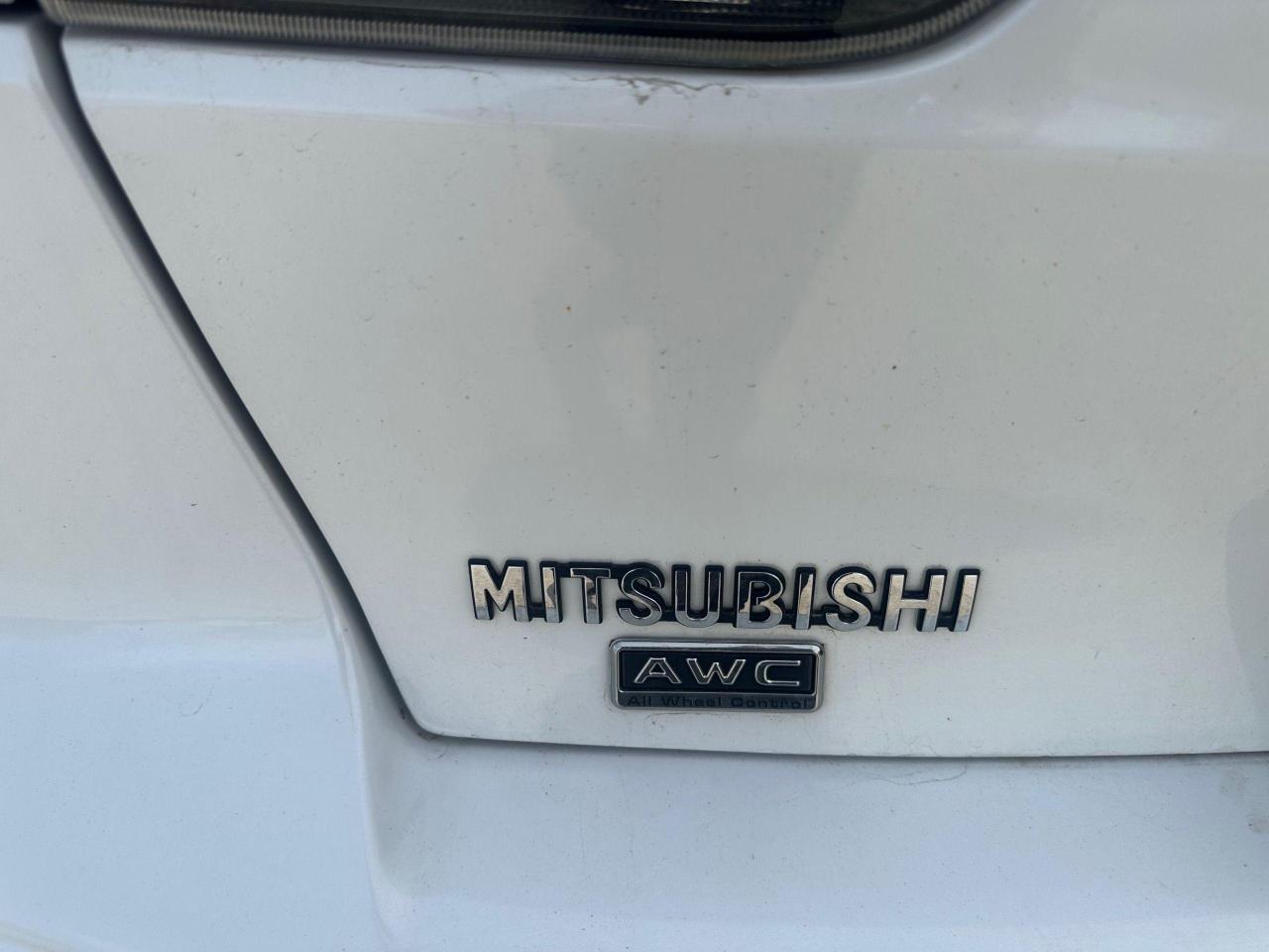 2016 Mitsubishi Lancer AWD - Photo #3