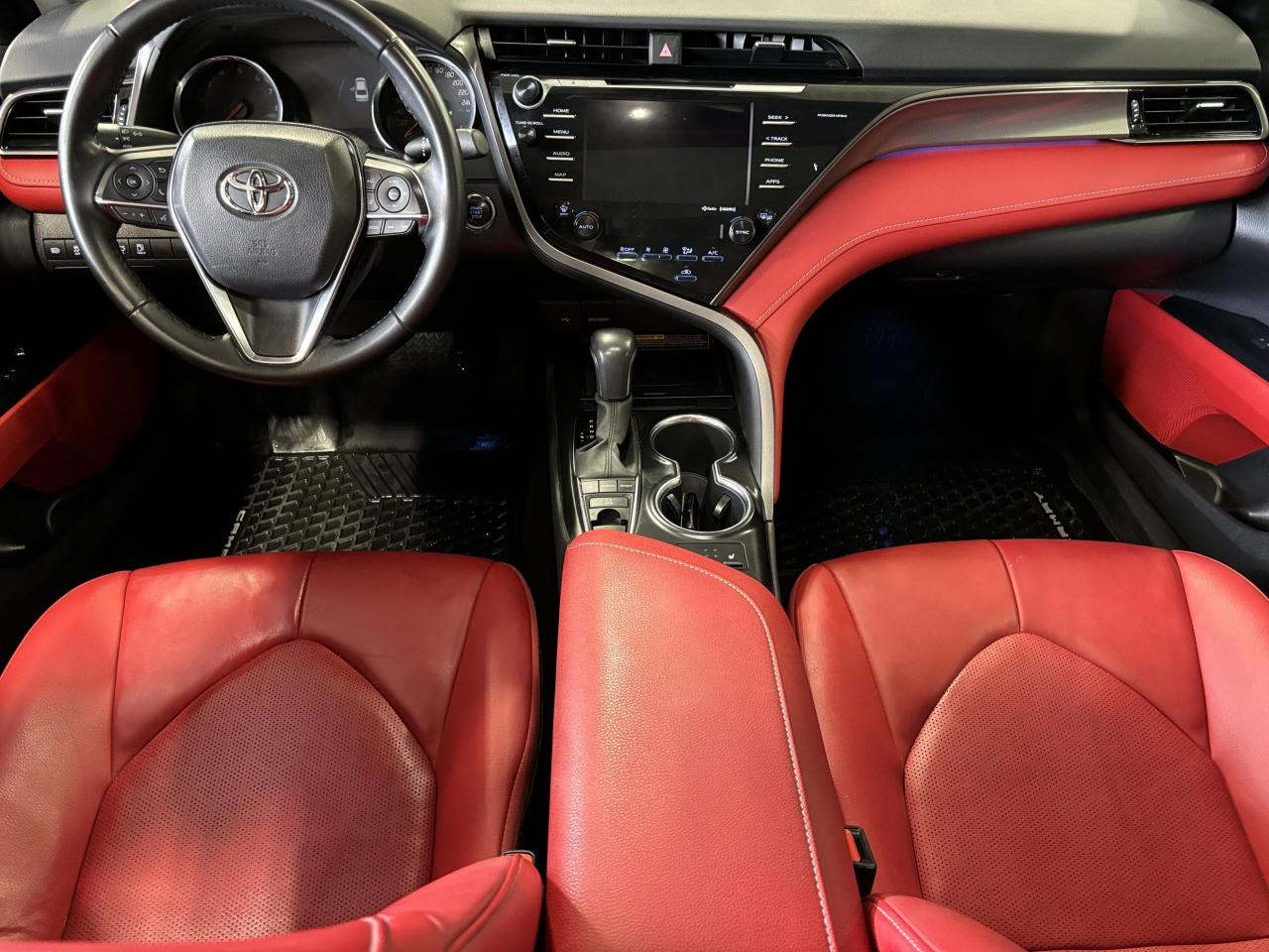 2020 Toyota Camry XSE|REDLEATHER|PANOROOF|AMBIENT|WIRELESSCHARGING|+ - Photo #9