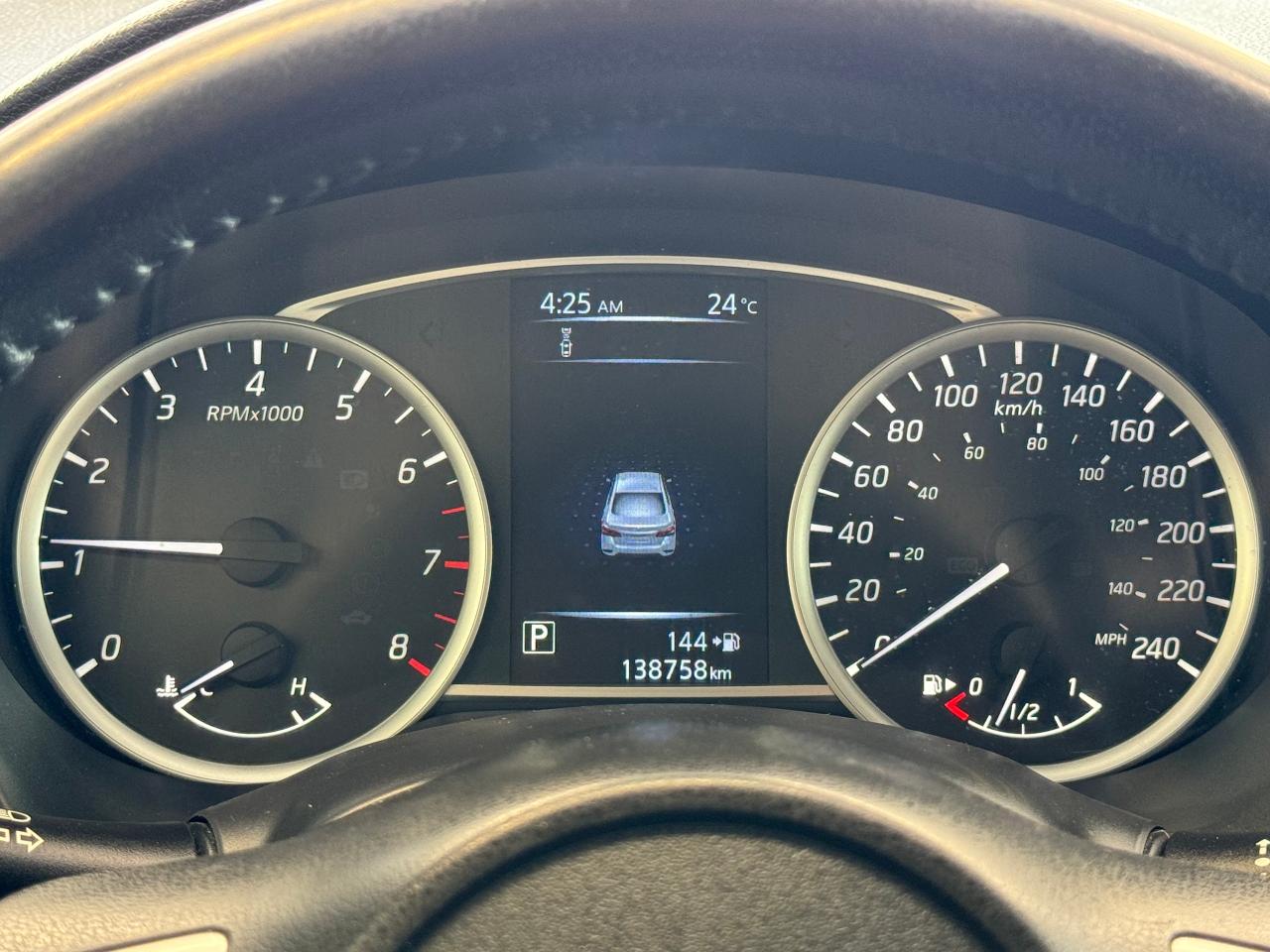 2018 Nissan Sentra SV+Camera+Heated Seats+New Tires+CLEAN CARFAX - Photo #15