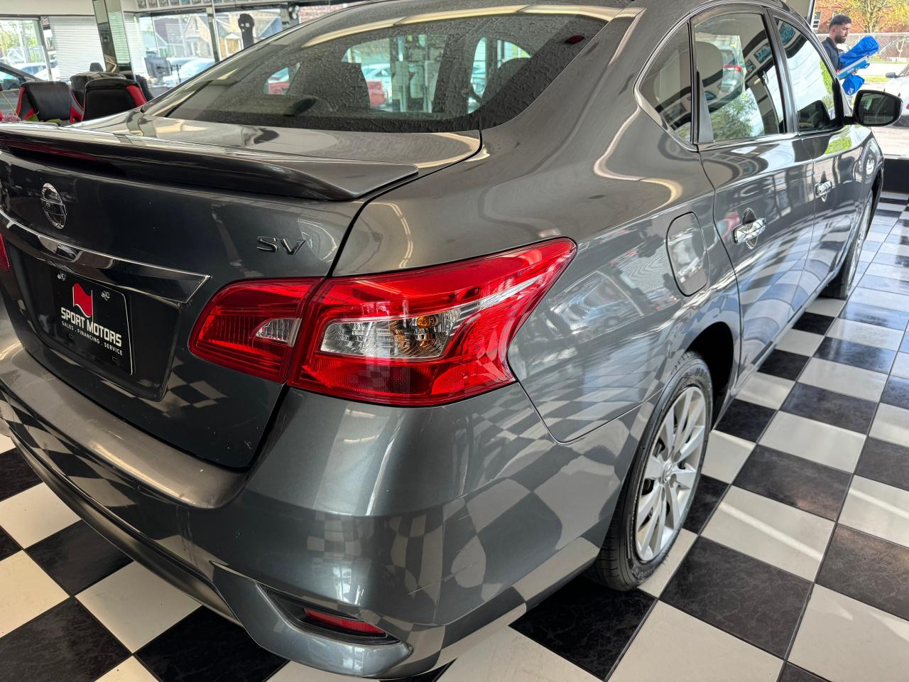 2018 Nissan Sentra SV+Camera+Heated Seats+New Tires+CLEAN CARFAX - Photo #36