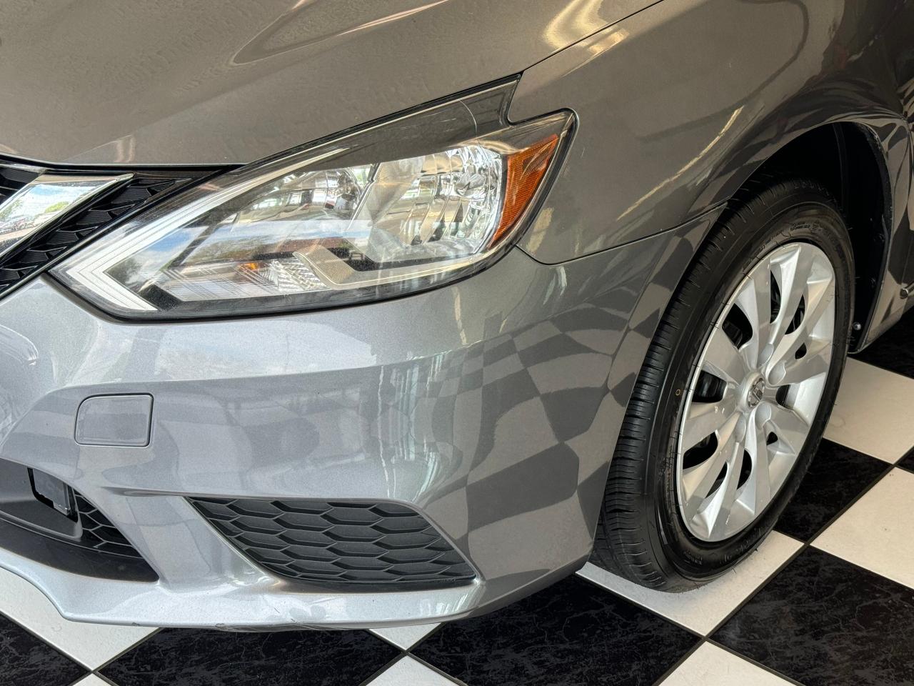 2018 Nissan Sentra SV+Camera+Heated Seats+New Tires+CLEAN CARFAX - Photo #34