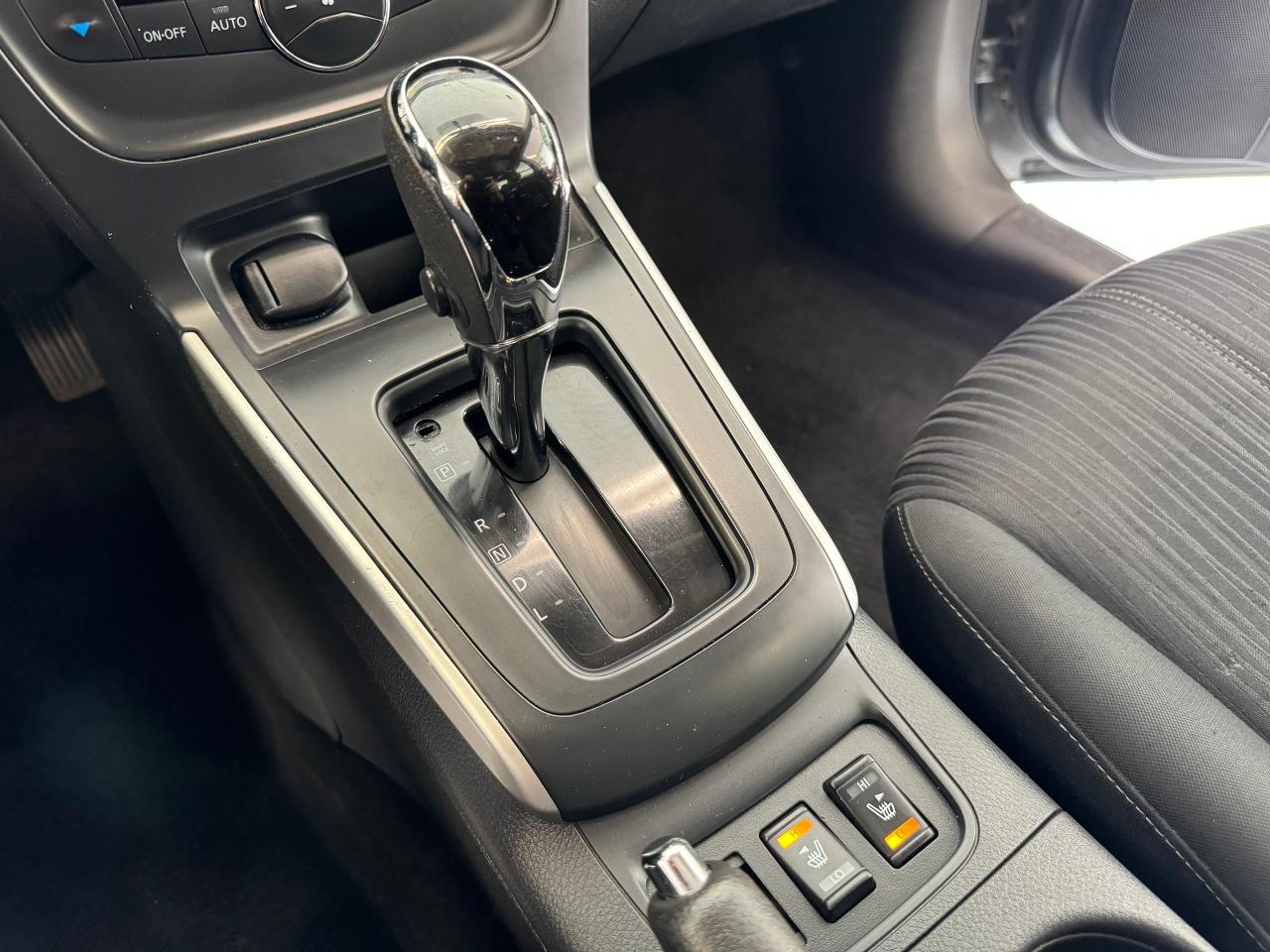 2018 Nissan Sentra SV+Camera+Heated Seats+New Tires+CLEAN CARFAX - Photo #31