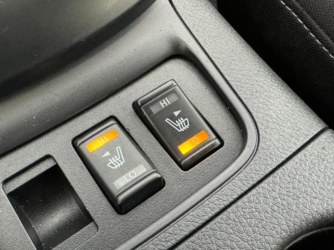 2018 Nissan Sentra SV+Camera+Heated Seats+New Tires+CLEAN CARFAX - Photo #32