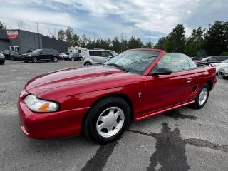 <p class=MsoNormal>Convertible 1995 Ford Mustang 6 cylinder 3.8L engine with automatic transmission. Power doors, power windows, power mirrors, automatic convertible soft top. Certified vehicle and comes with safety and has a clean CARFAX. 131K km, asking $6,995.</p>