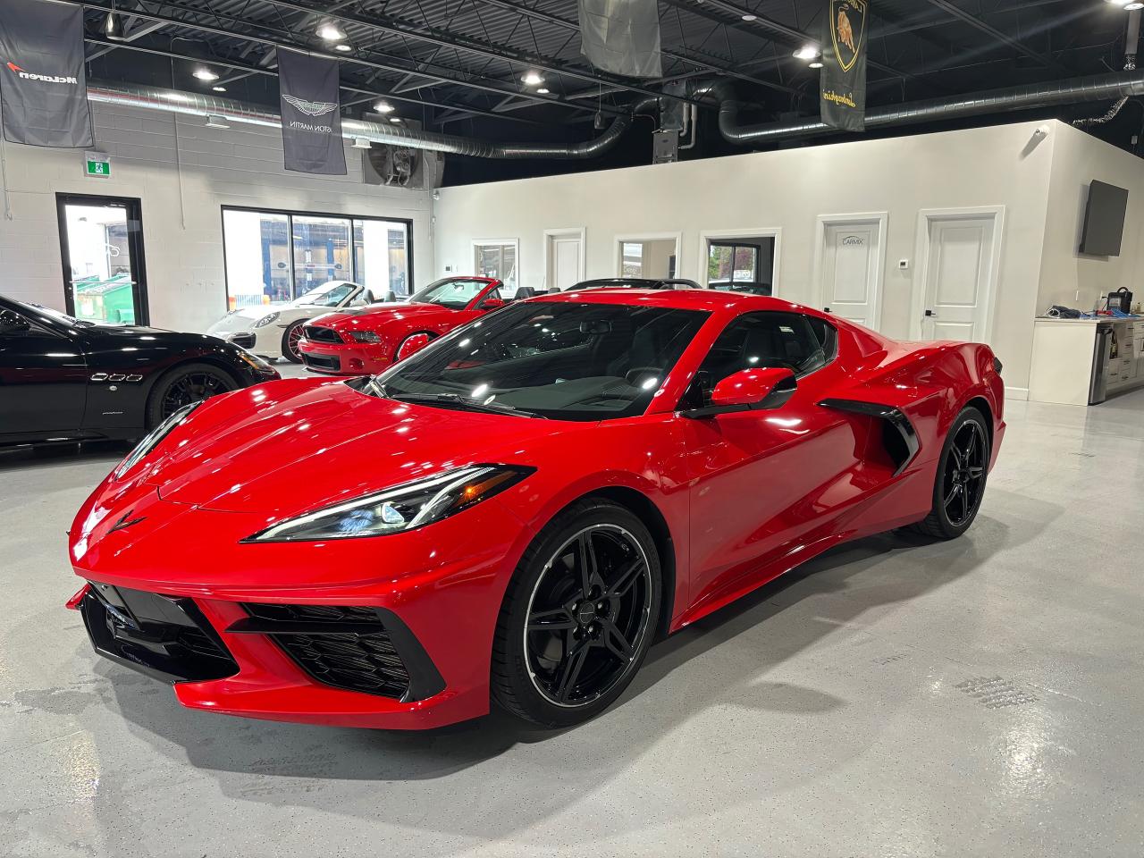 2022 Chevrolet Corvette 1LT Photo2