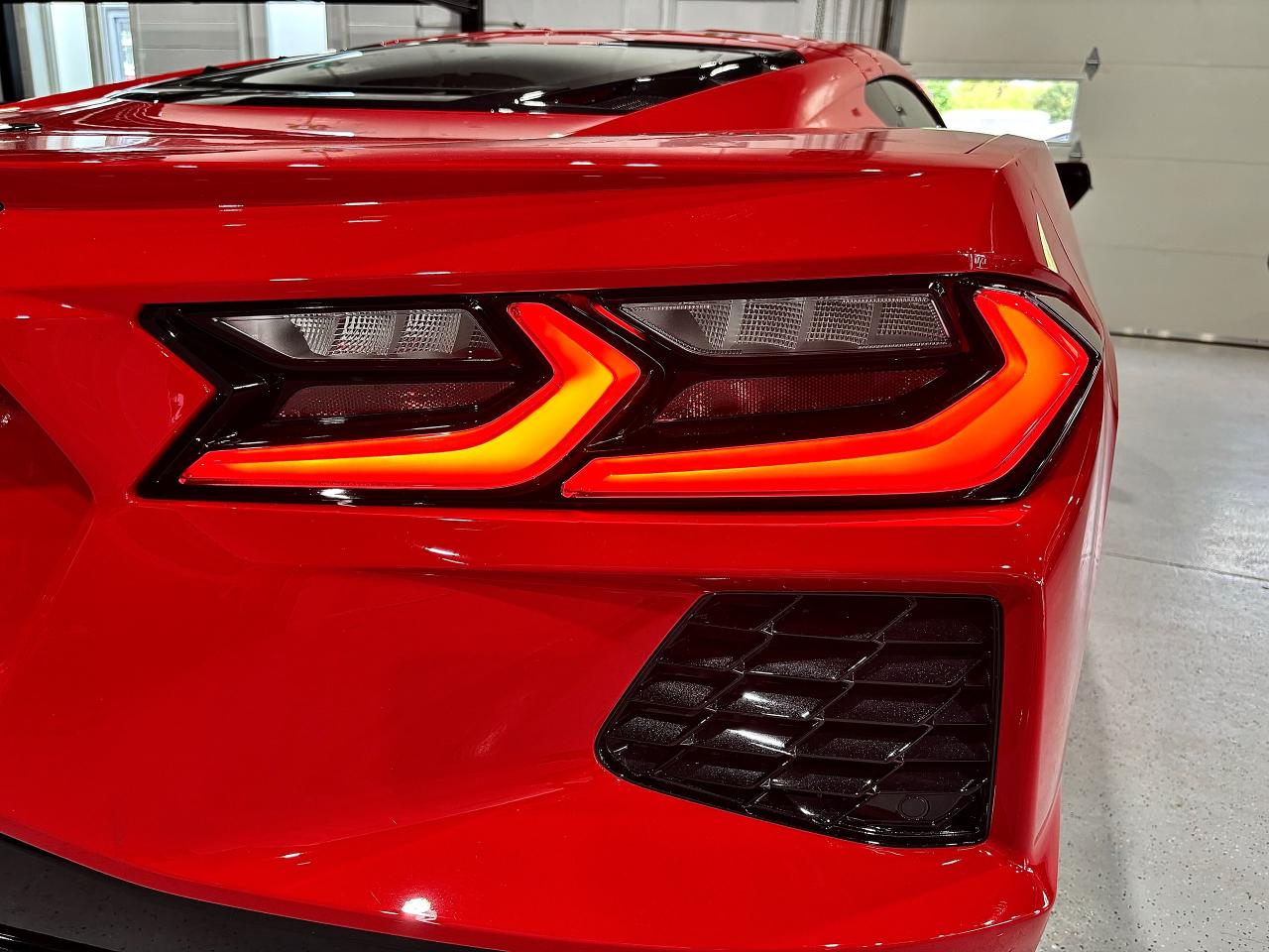 2022 Chevrolet Corvette 1LT - Photo #11