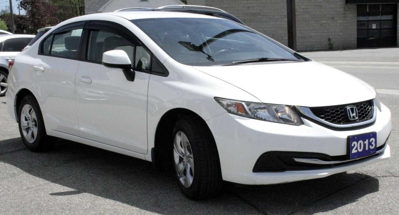 2013 Honda Civic 4dr Auto LX - Photo #10
