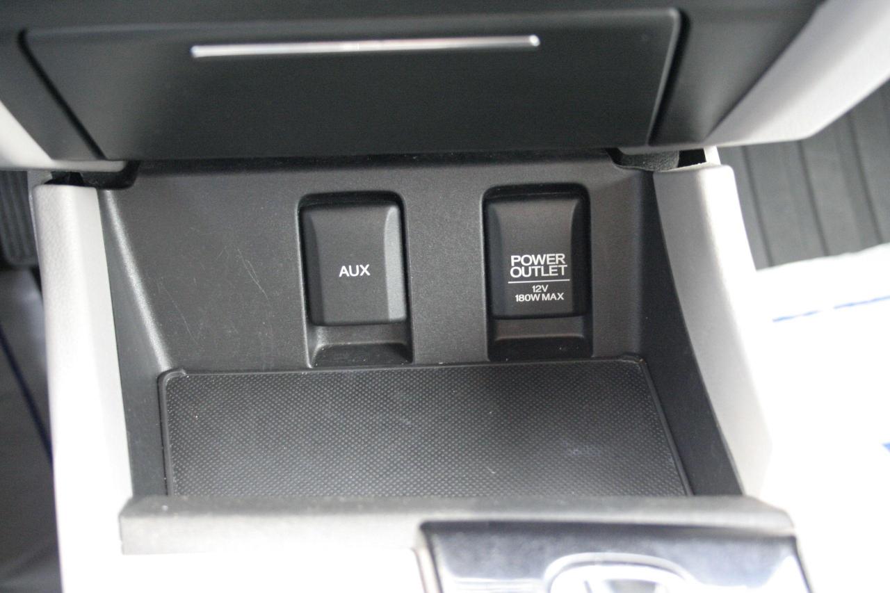 2013 Honda Civic 4dr Auto LX - Photo #22
