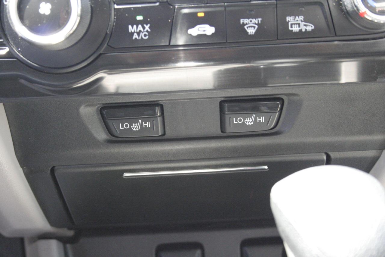 2013 Honda Civic 4dr Auto LX - Photo #37