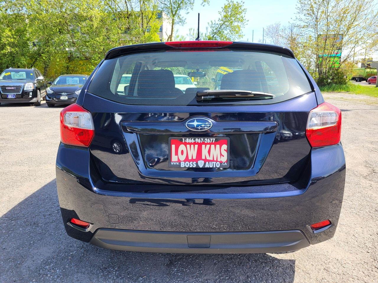 2014 Subaru Impreza Premium HB Photo3