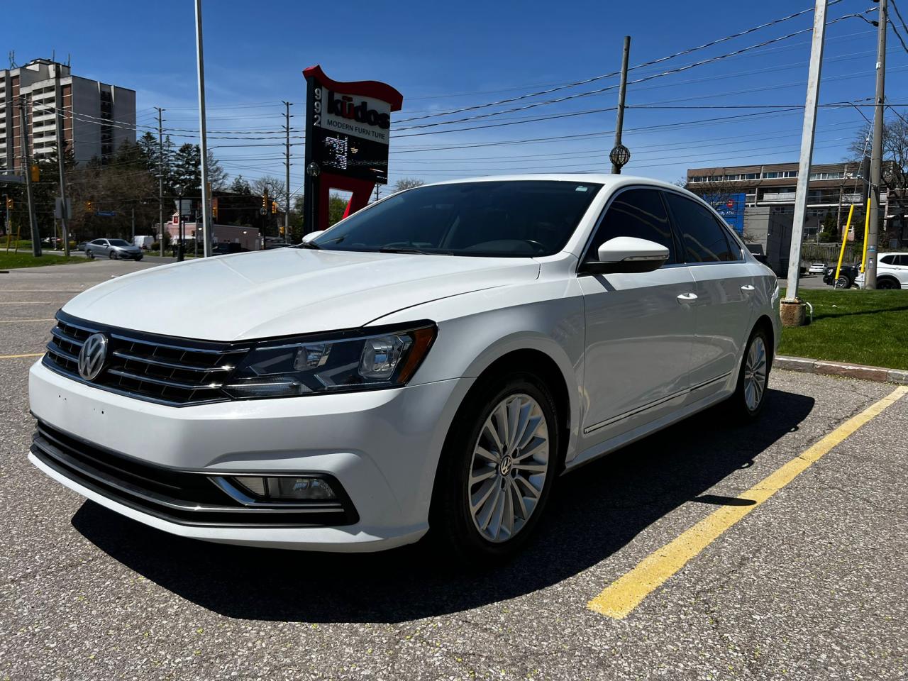 Used 2016 Volkswagen Passat COMFORTLINE for sale in Mississauga, ON