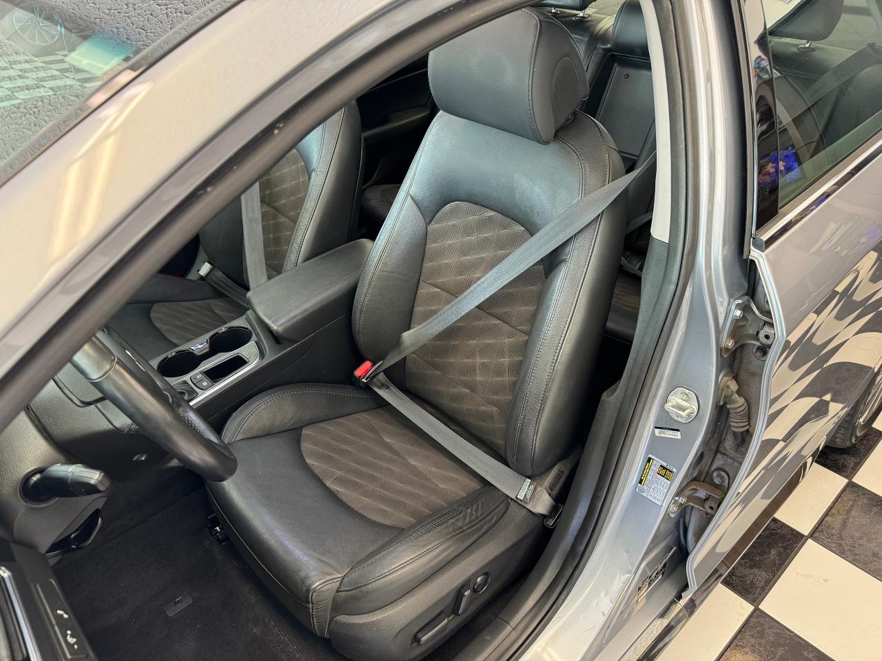 2016 Hyundai Sonata Sport TECH+Pano Roof+GPS+Remote Start+CLEAN CARFAX - Photo #21