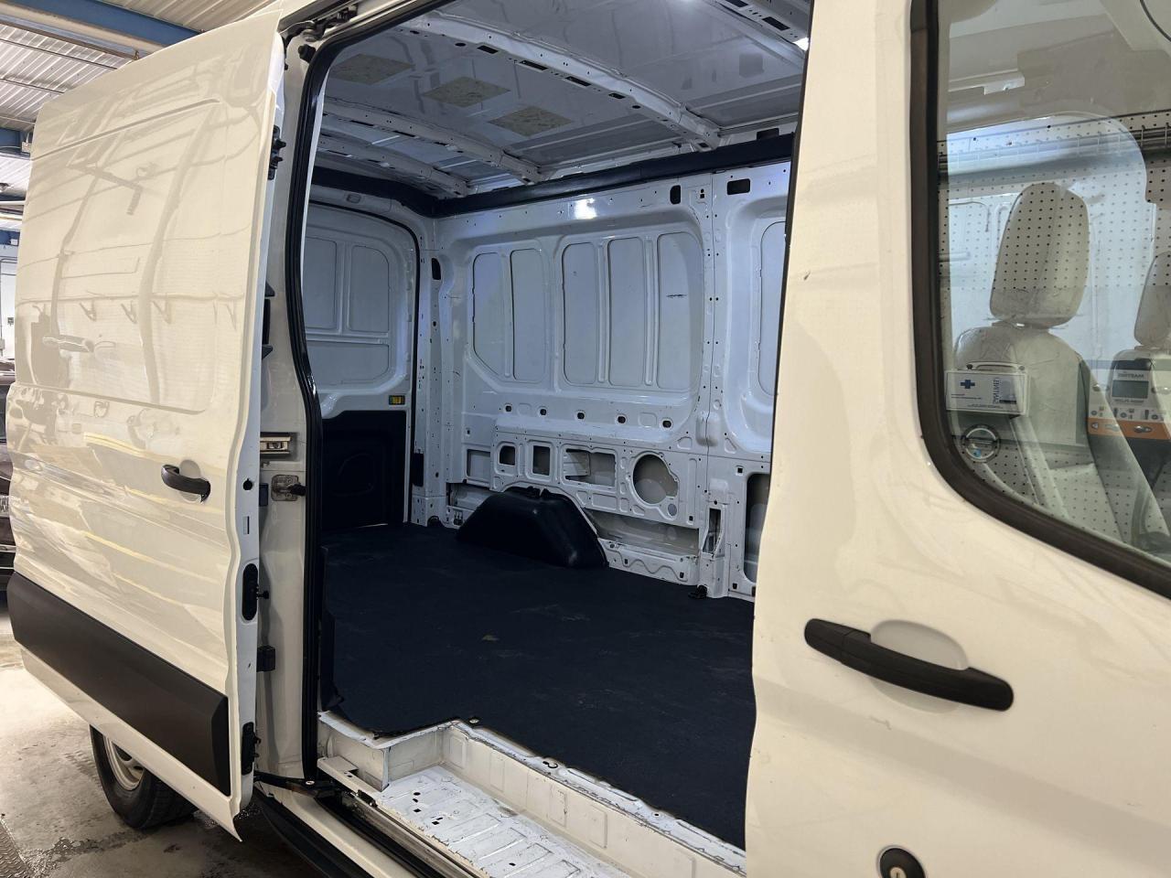 2019 Ford Transit Cargo Van T-250 LONG WHEELBASE MEDIUM ROOF | BLUETOOTH | A/C Photo