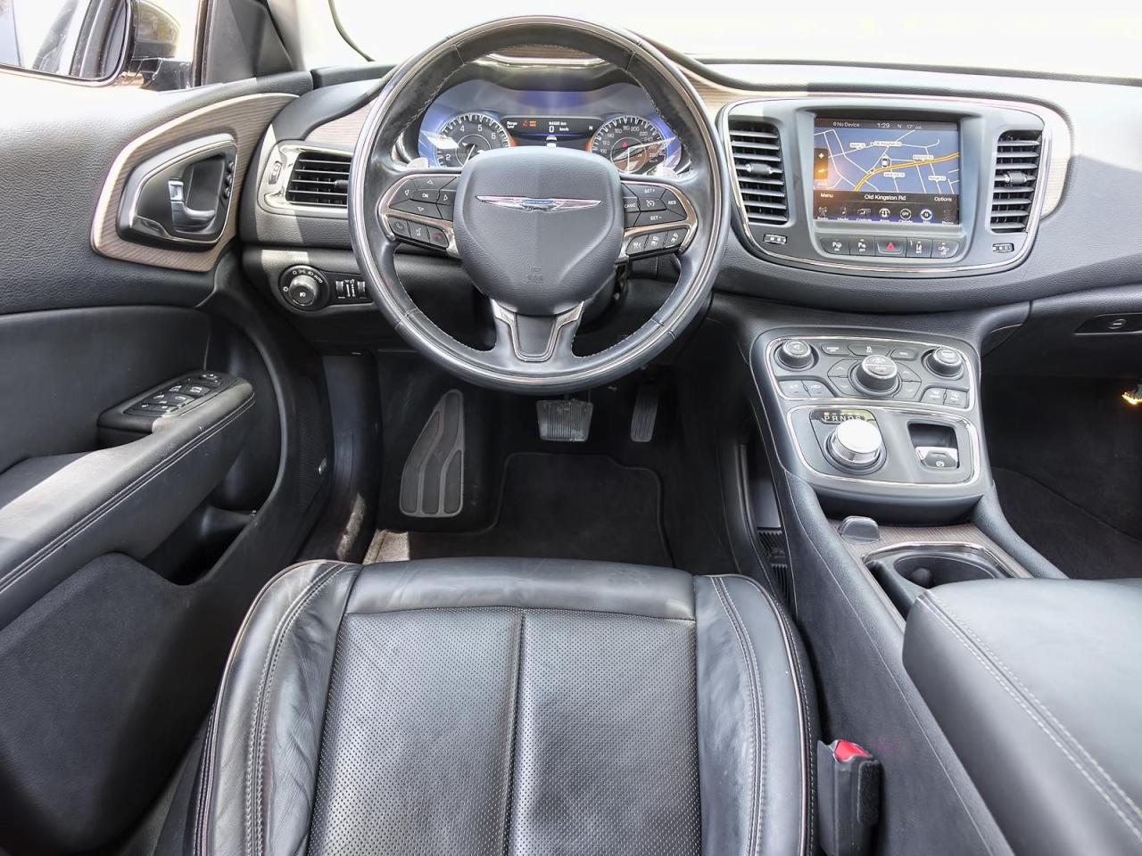 2015 Chrysler 200 C AWD - Photo #16