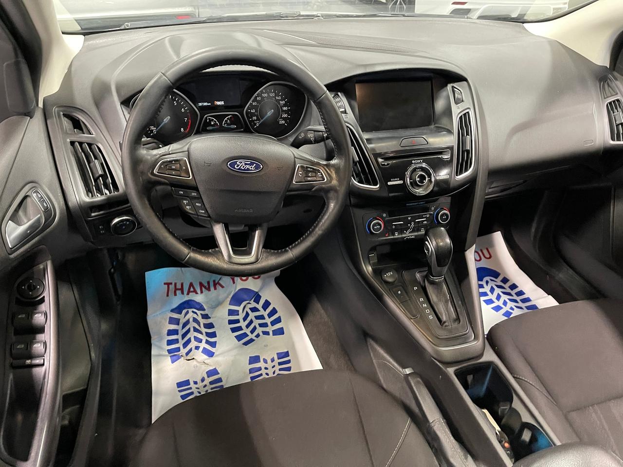 2018 Ford Focus SEL Sedan Photo