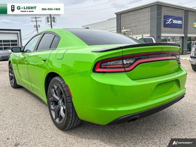2017 Dodge Charger 4dr Sdn R/T RWD HEMI WITH PERFORMANCE EXHAUST Photo11
