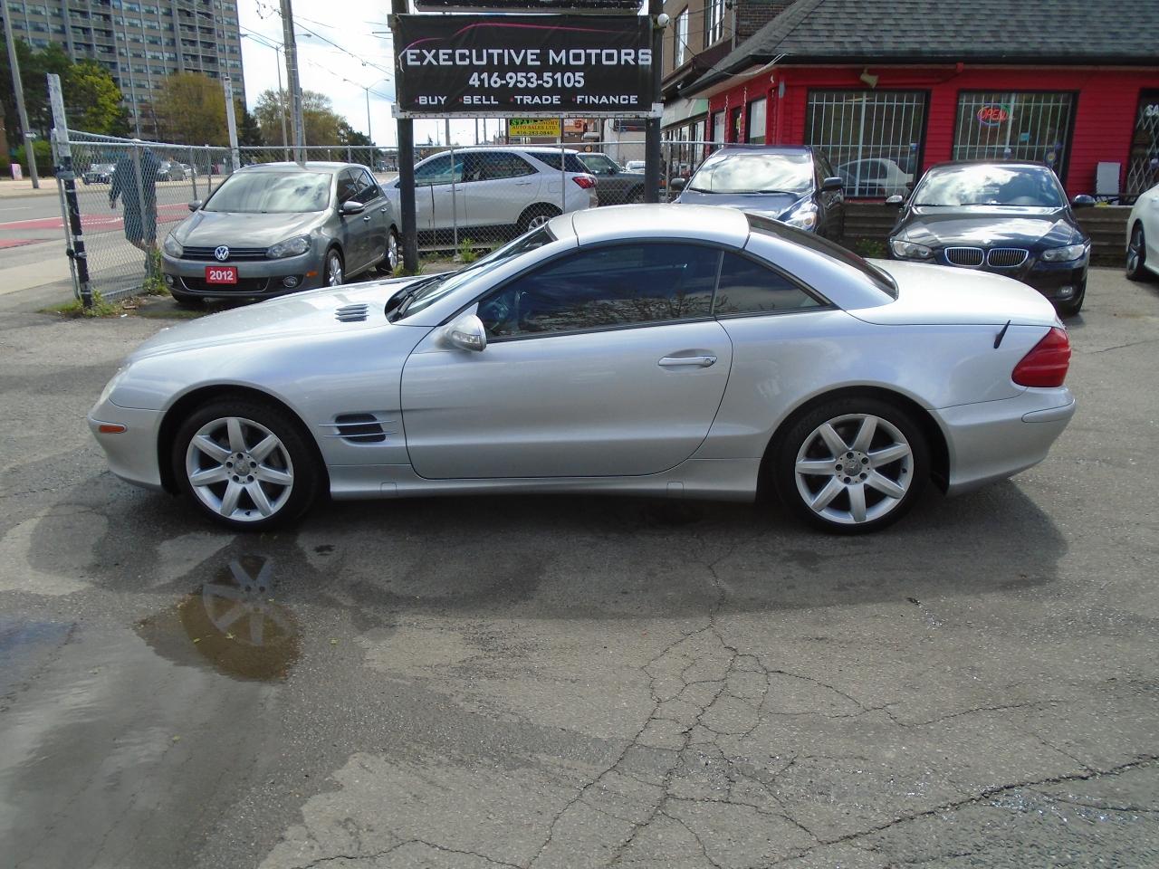 2003 Mercedes-Benz SL-Class 5.0L/ SUPER CLEAN/ HARDTOP / V8/ WELL MAINTAINED / - Photo #8