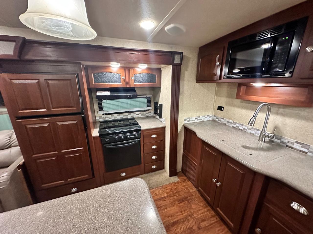 2016 Flagstaff 832IKBS 