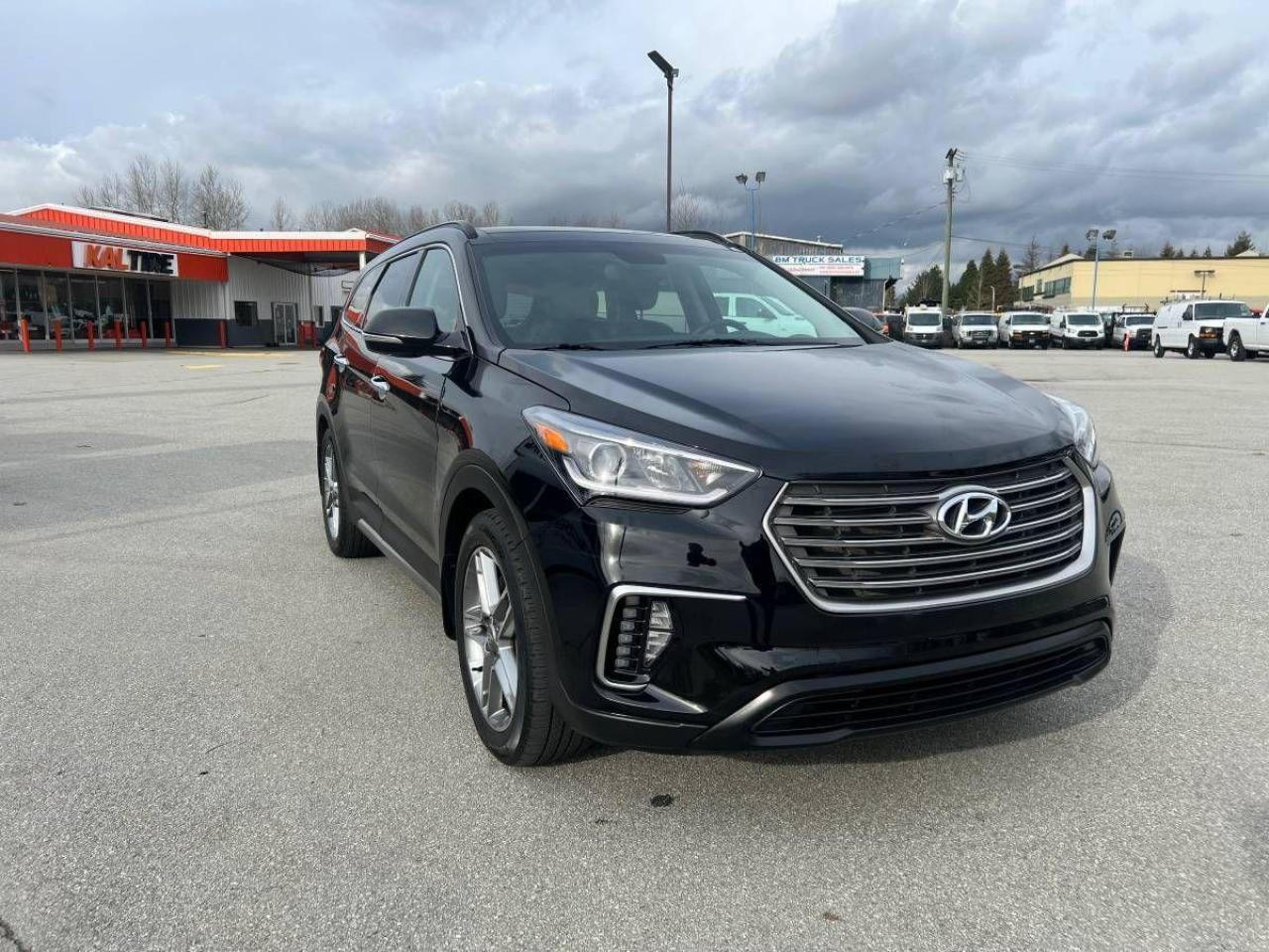 2017 Hyundai Santa Fe XL AWD 4dr Limited w/6-Passenger