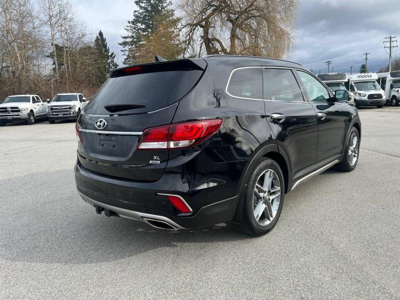2017 Hyundai Santa Fe XL AWD 4dr Limited w/6-Passenger - Photo #8