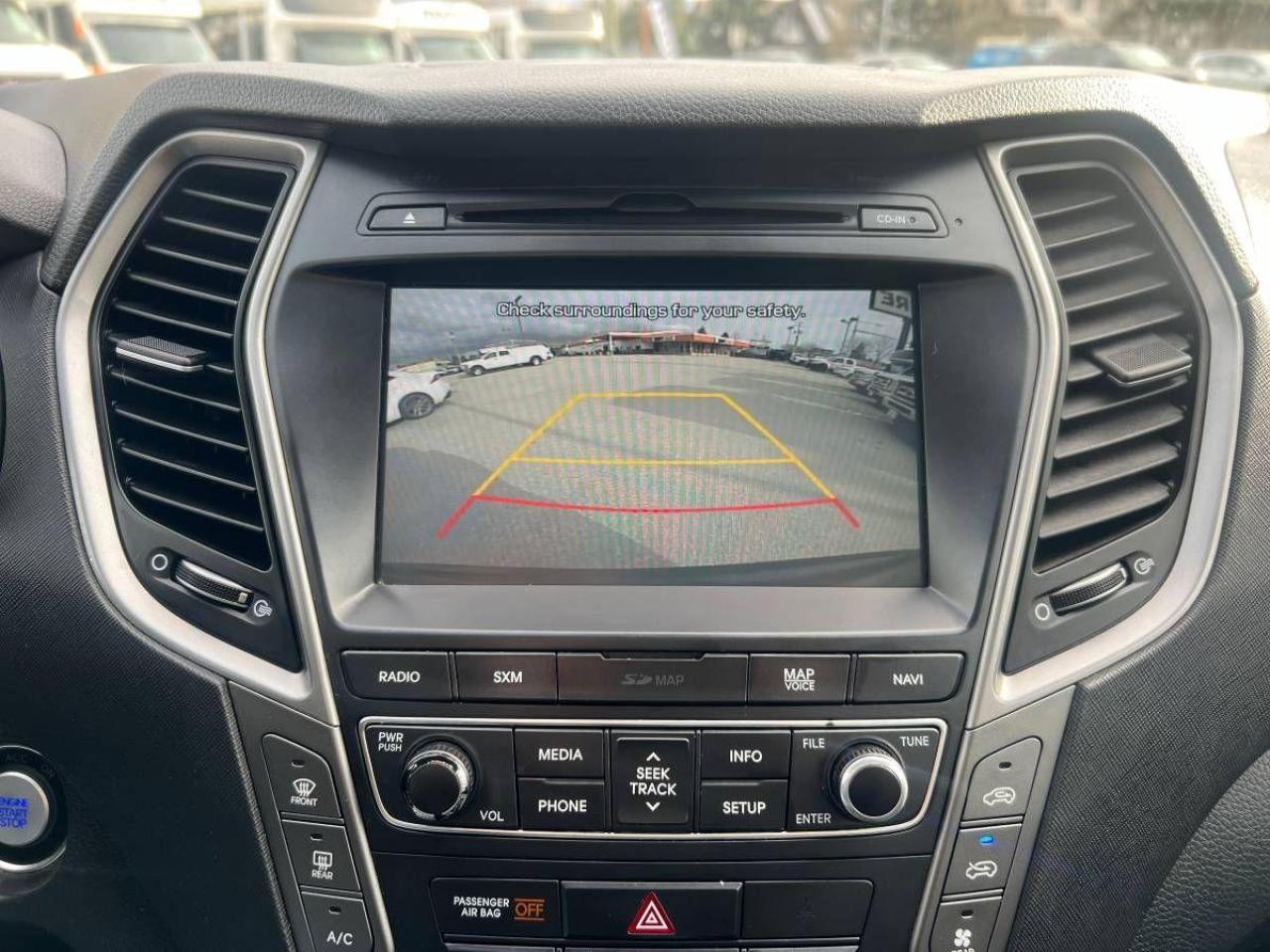 2017 Hyundai Santa Fe XL AWD 4dr Limited w/6-Passenger - Photo #19