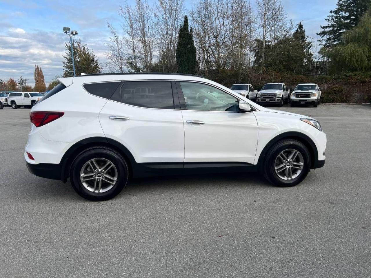 2017 Hyundai Santa Fe Sport AWD 4dr 2.4L Luxury - Photo #9