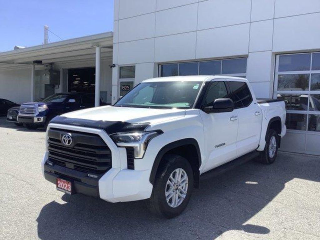Used 2023 Toyota Tundra 4x4 Crewmax SR for Sale in North Bay, Ontario
