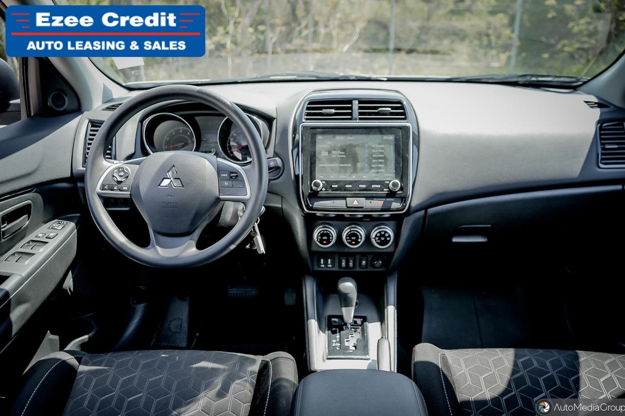 2021 Mitsubishi RVR ES Photo46