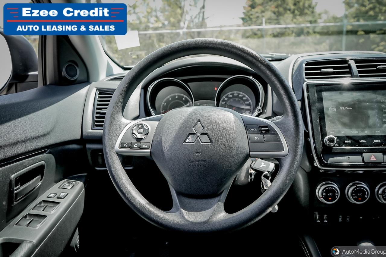 2021 Mitsubishi RVR ES Photo48
