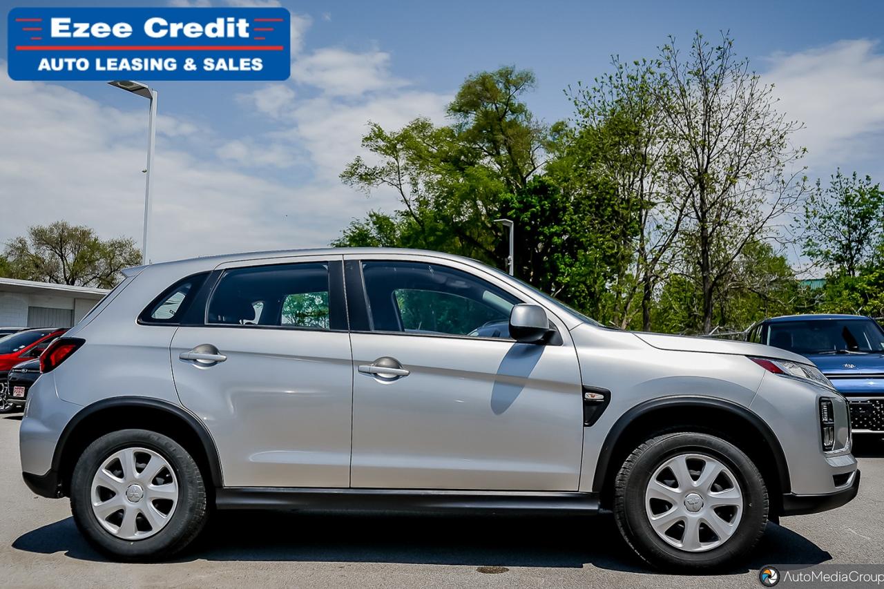 2021 Mitsubishi RVR ES Photo31