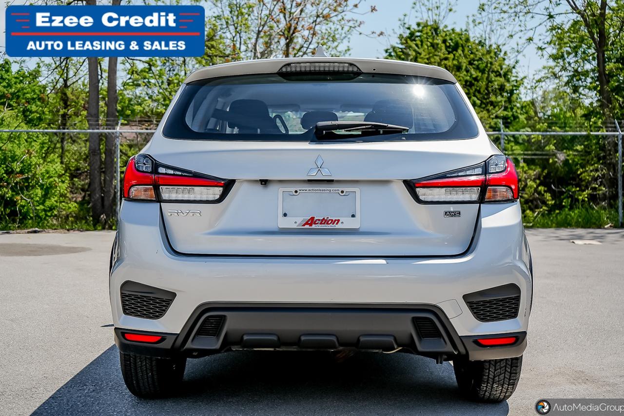 2021 Mitsubishi RVR ES Photo4